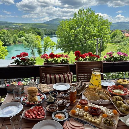 Resting House Oaza Villa Bihac Exterior photo