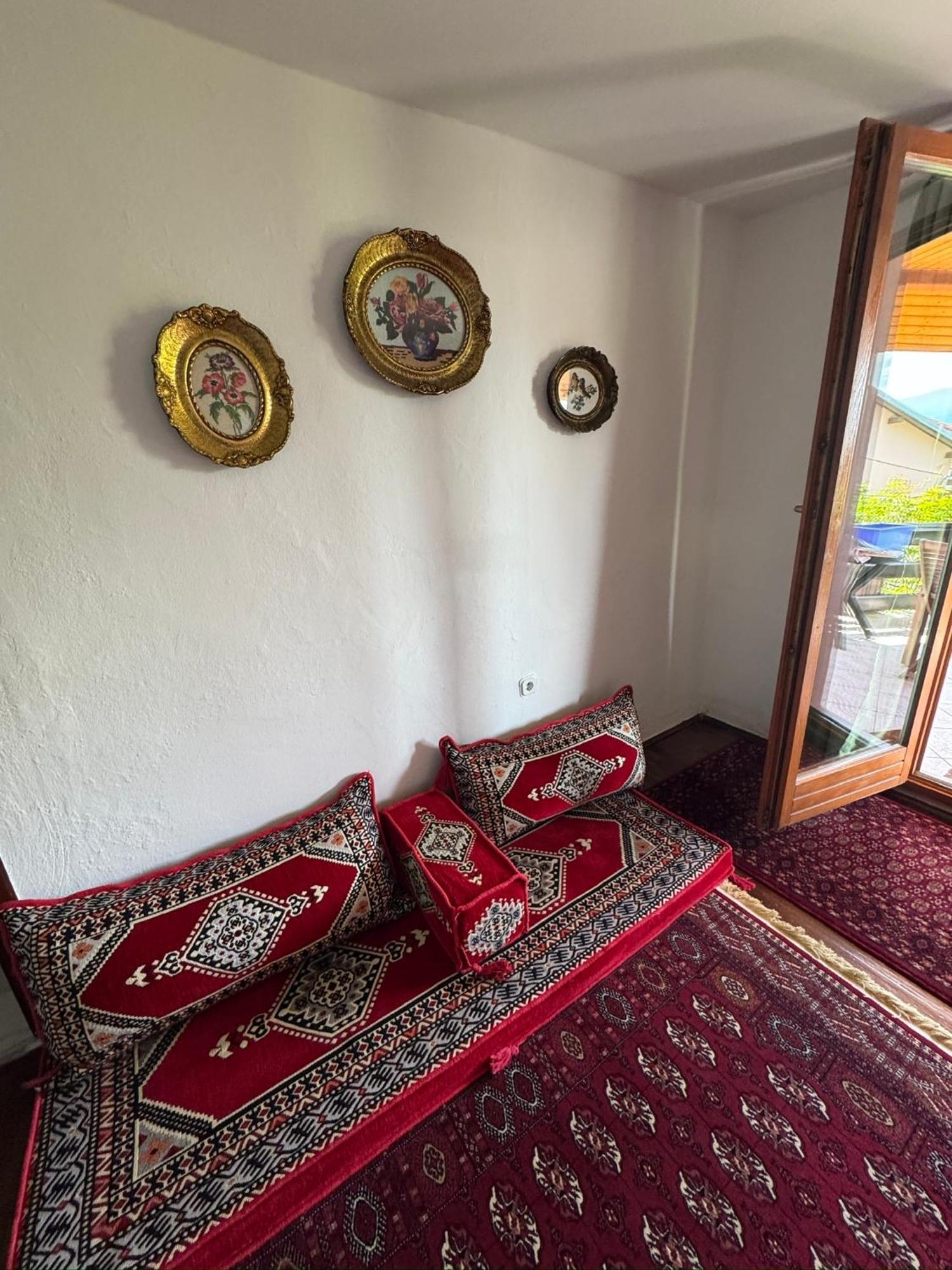 Resting House Oaza Villa Bihac Exterior photo